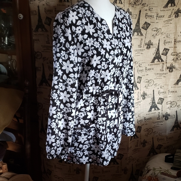 Dickies | Scrub Jacket - Picture 7 of 10